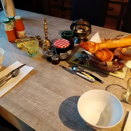 Avec Petit Dejeuner Homestay *